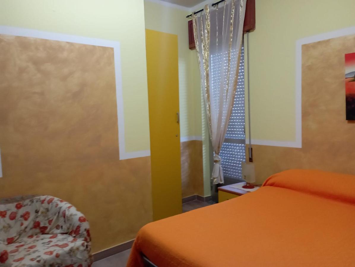 Lo Statere D' Argento Bed & Breakfast เคาโลเนียมารินา ภายนอก รูปภาพ