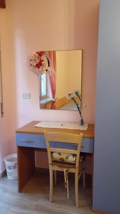 Lo Statere D' Argento Bed & Breakfast เคาโลเนียมารินา ภายนอก รูปภาพ