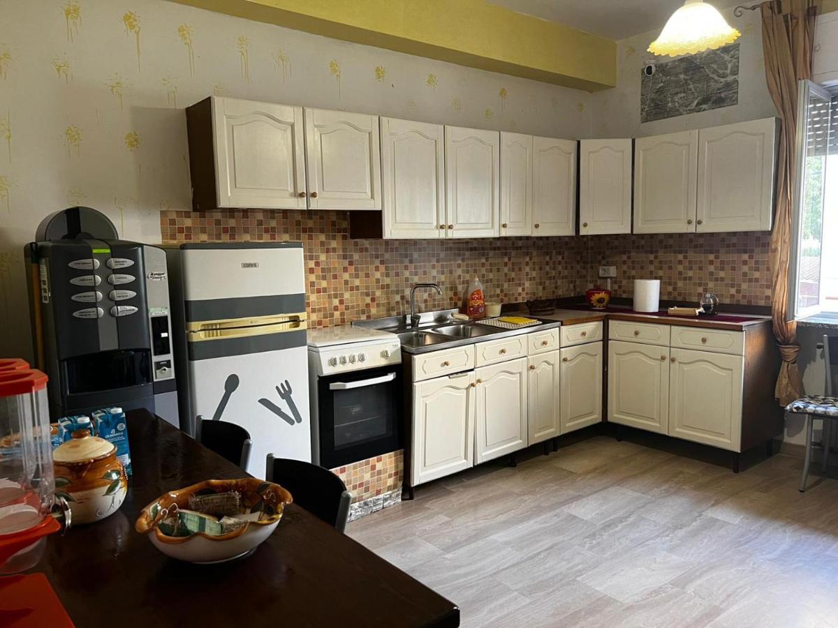Lo Statere D' Argento Bed & Breakfast เคาโลเนียมารินา ภายนอก รูปภาพ